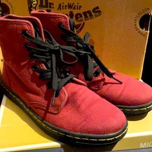 Dr.Martens canvas boots cranberry sz5 gently used